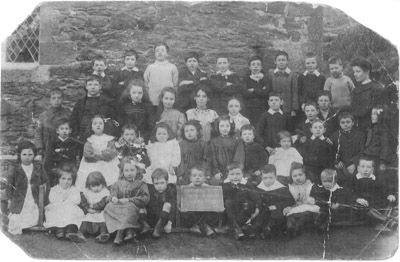 'Group 3' at the National School in Meani Bridge (What is now the Canolfan Thomas Telford Centre), 1907